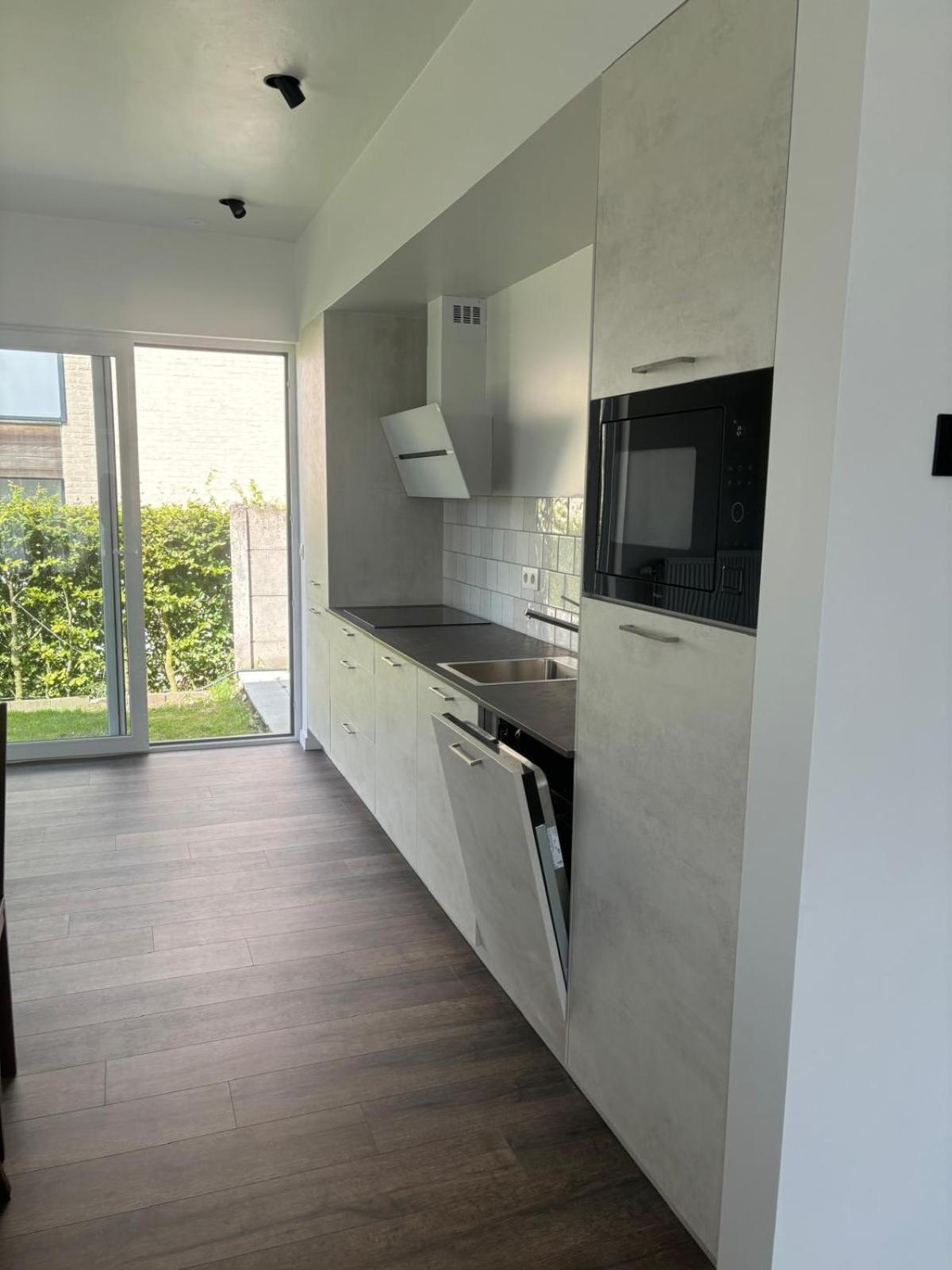 B&B Casa Roman & Vakantiewoning Voor 1 Pers Tot Max 32 Personen Zonhoven Exterior foto
